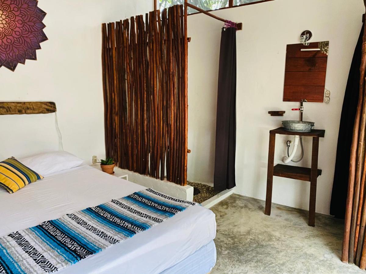 Camping El Buho Eco-cabanas 3*